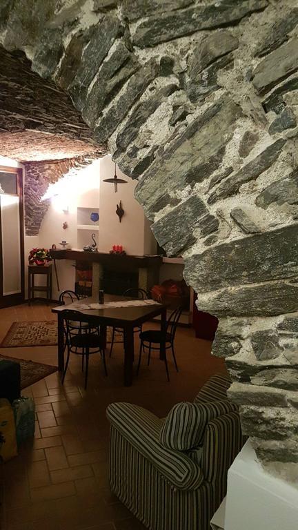 emy lake orta Pella Kültér fotó